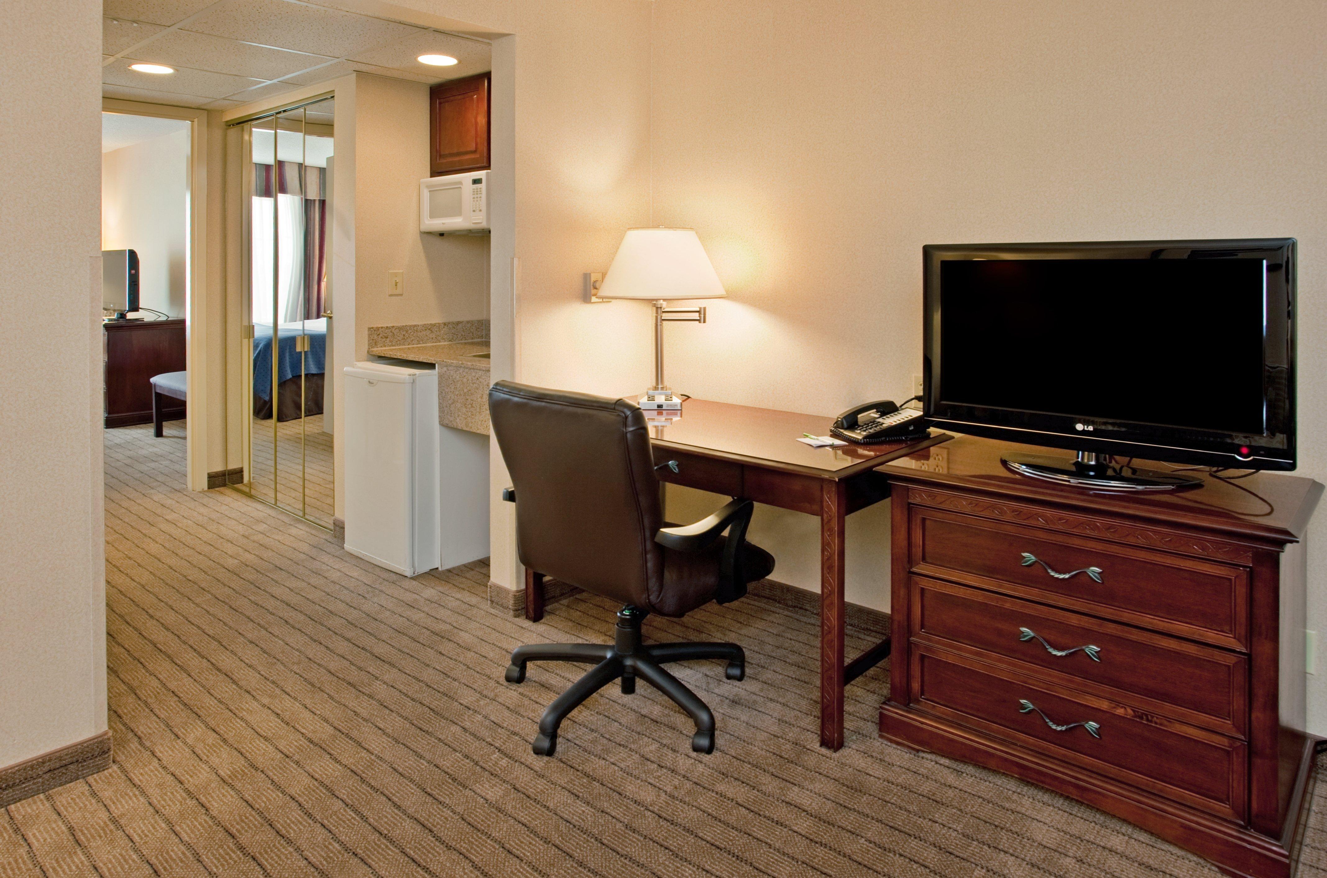 Holiday Inn Hotel & Suites Overland Park-Convention Center By Ihg Exterior photo