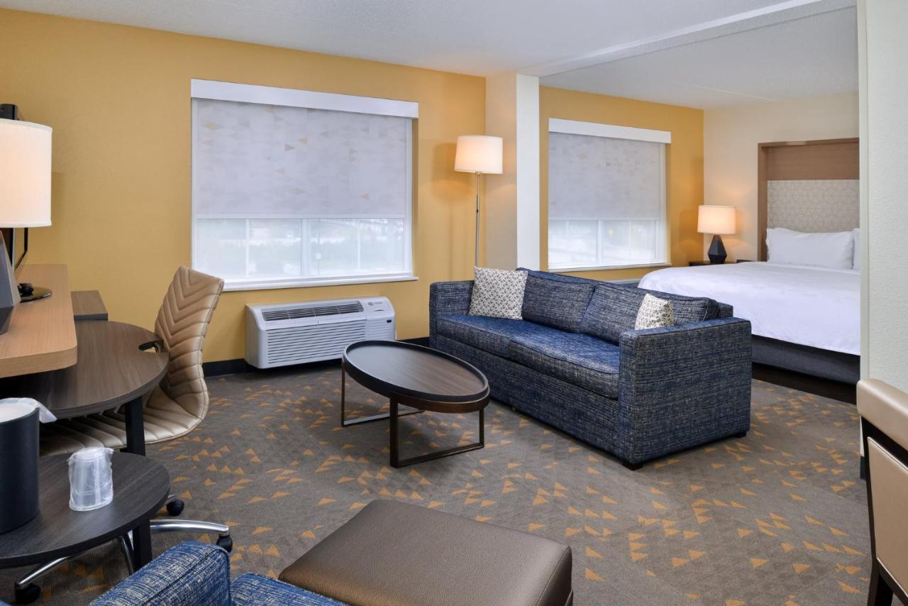 Holiday Inn Hotel & Suites Overland Park-Convention Center By Ihg Exterior photo