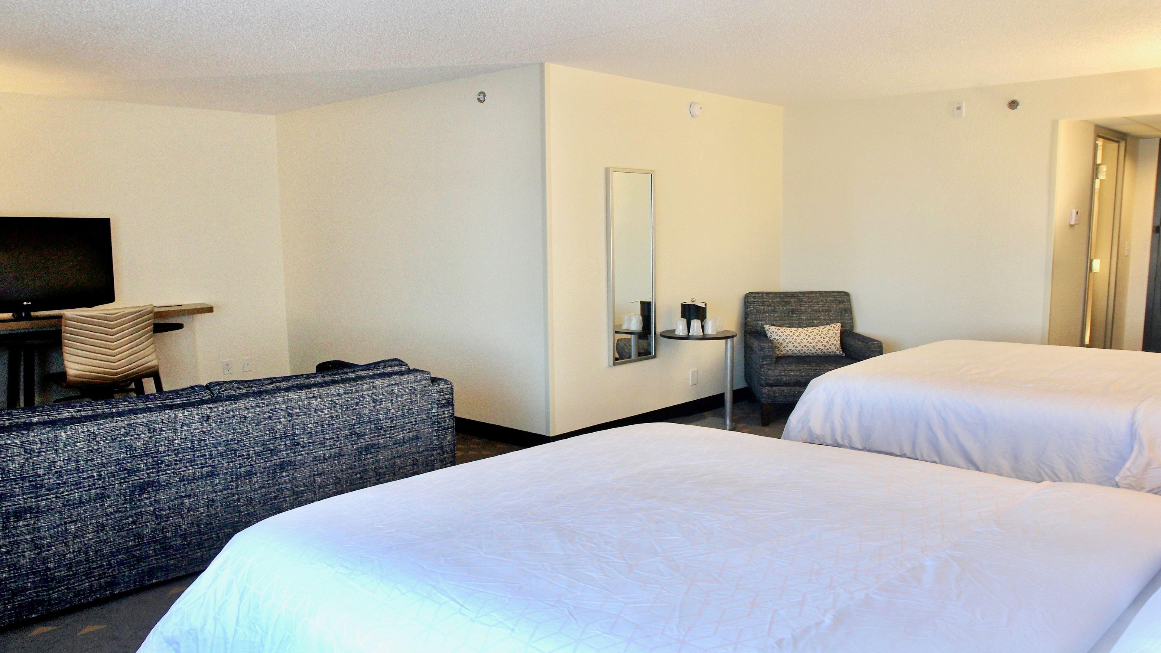 Holiday Inn Hotel & Suites Overland Park-Convention Center By Ihg Exterior photo